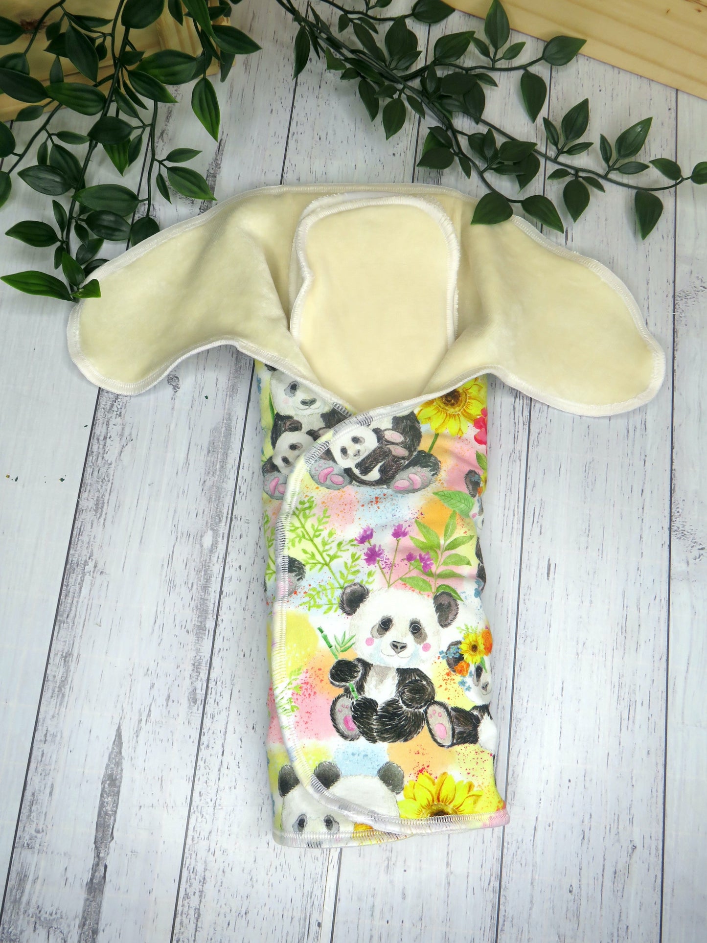 Floral Panda - Newborn Preflat