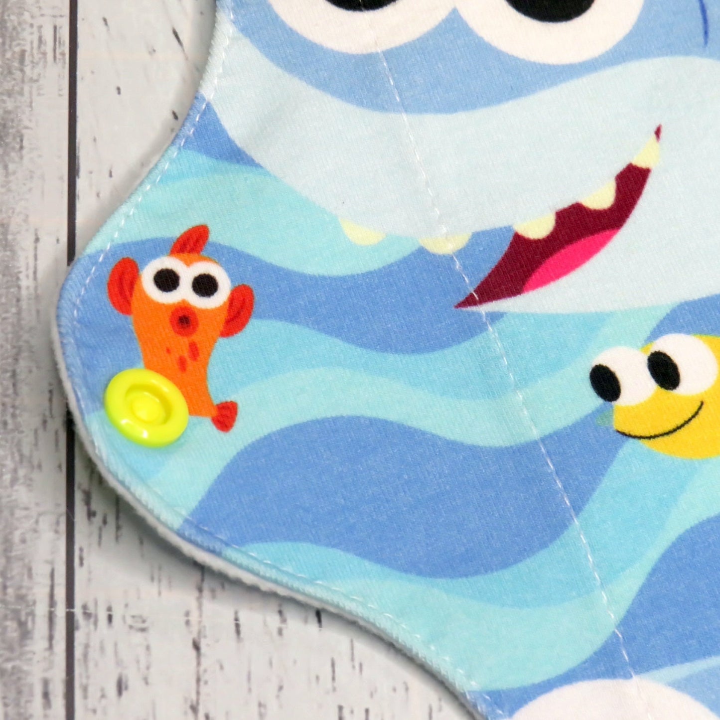 Baby Shark - Moderate Cloth Pad - 12 Inch - Cotton Lycra