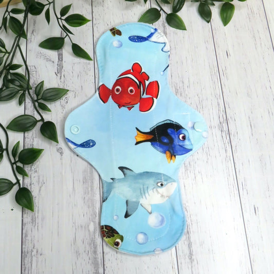 Fish are Friends - Moderate Cloth Pad - 10 Inch - Cotton Lycra