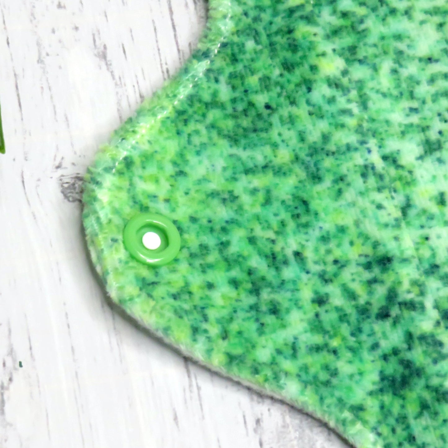 Green Confetti - Heavy Cloth Pad - 10 Inch - Velour