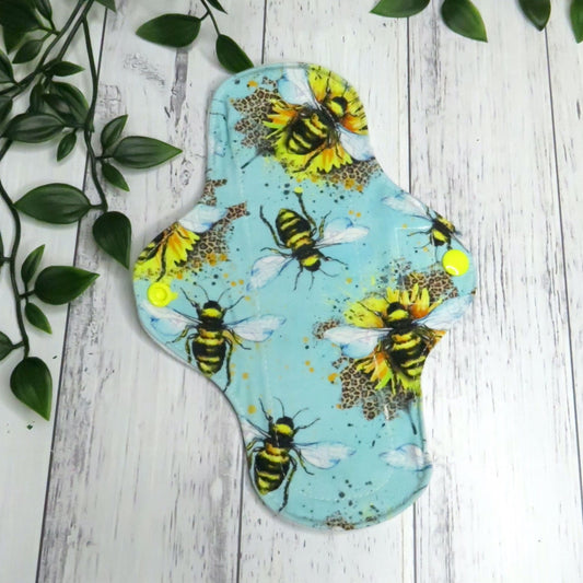 Bee Happy - Moderate Cloth Pad - 8 Inch - Cotton Lycra