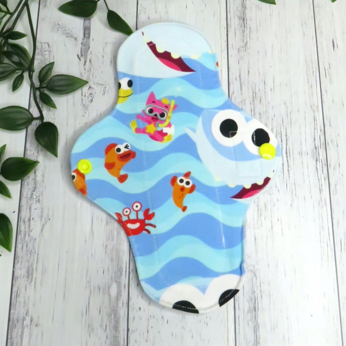 Baby Shark - Moderate Cloth Pad - 8 Inch - Cotton Lycra