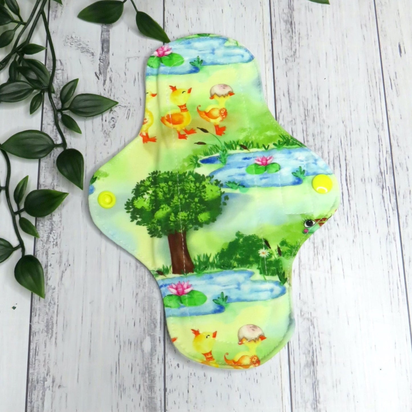 Pond Days - Moderate Cloth Pad - 8 Inch - Cotton Lycra