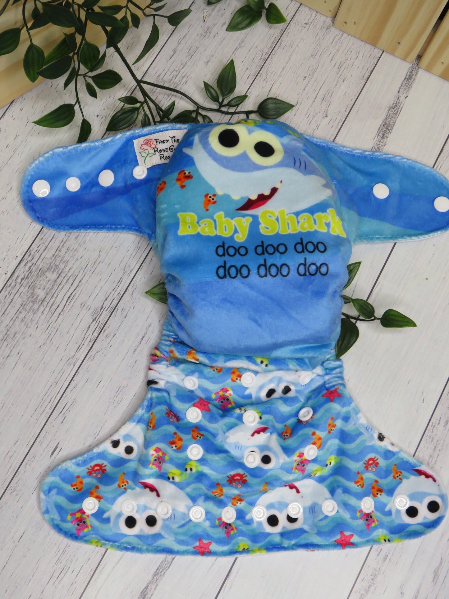 Baby Shark - Minky - Rosarium