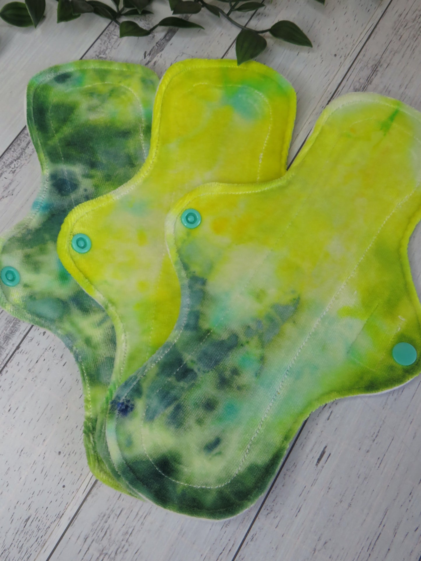 Yellow Zest - Moderate Cloth Pad - 10 Inch - Velour